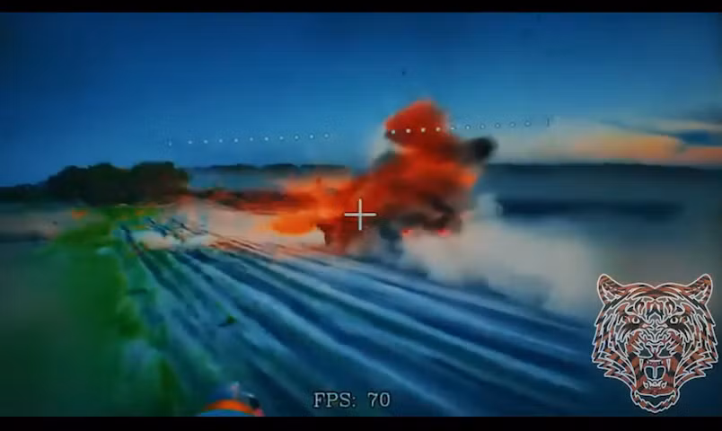 Hỏa lực dồn dập gây thiệt hại lớn cho đối phương, xóa sổ loạt khí tài phương Tây