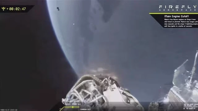 Tên lửa Firefly Alpha của công ty Firefly Aerospace của Hoa Kỳ đang thực hiện tách tên lửa đẩy. Ảnh: Reuters.