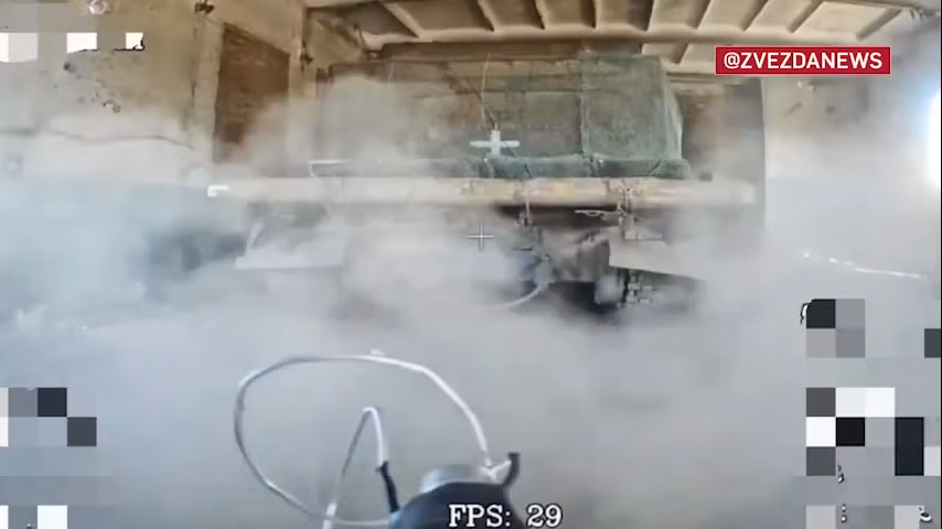 Video UAV phá hủy hoàn toàn xe tăng M-55S ở hướng Zaporozhye