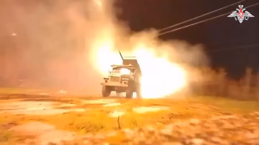 Hỏa lực phá hủy trạm tác chiến điện tử, pháo M777 và xóa sổ 9 kho đạn