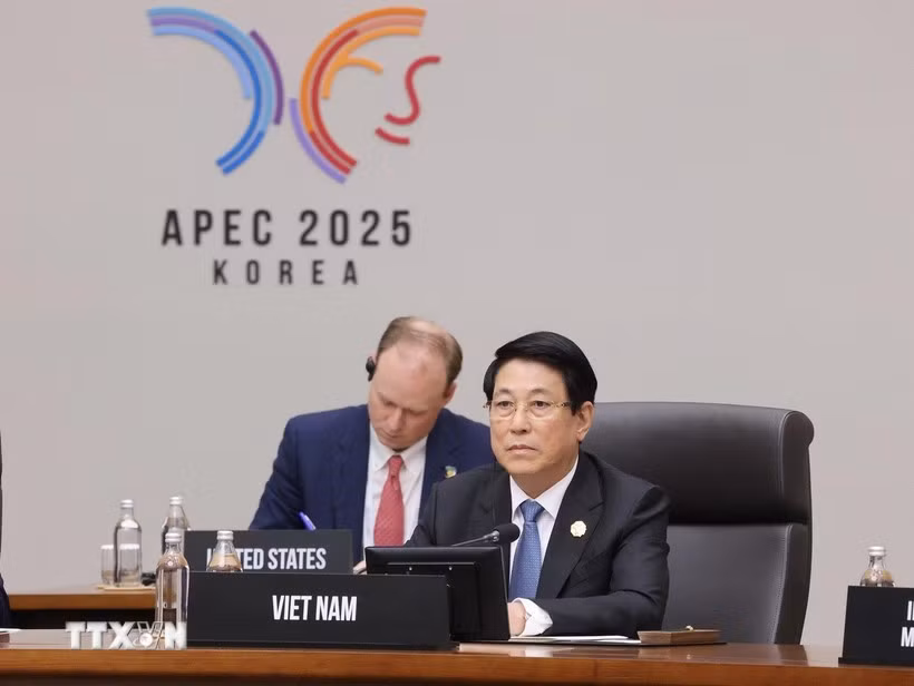 Chủ tịch nước Lương Cường dự Hội nghị Cấp cao Diễn đàn Hợp tác kinh tế châu Á-Thái Bình Dương (APEC) lần thứ 32. (Ảnh: Lâm Khánh/TTXVN) 