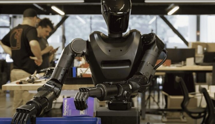 Một robot Phantom đang được sử dụng trong sản xuất hàng tiêu dùng. Ảnh: Foundation Future Industries