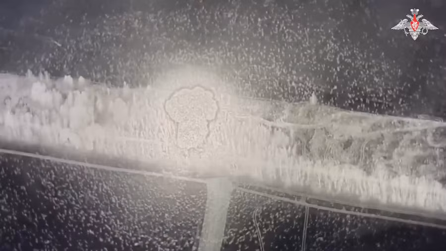 Video tên lửa Iskander quét sạch 14 UAV cảm tử bằng một đòn chính xác