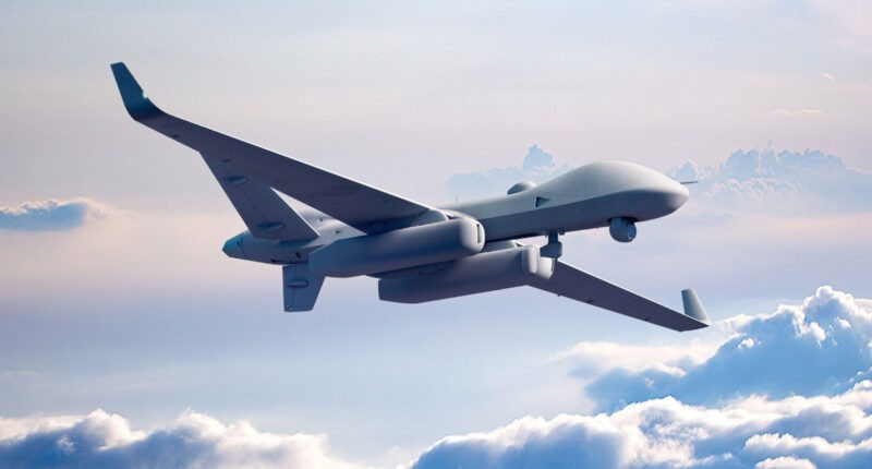 Hình ảnh minh họa UAV của General Atomics MQ-9B SkyGuardian đang bay, được sửa đổi để mang theo các vỏ ngoài cần thiết cho khả năng AEW&C mới. Ảnh: General Atomics