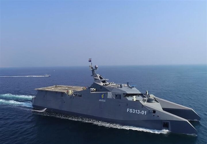 IRGC tuyên bố phát triển thành công tàu tên lửa tốc độ cao