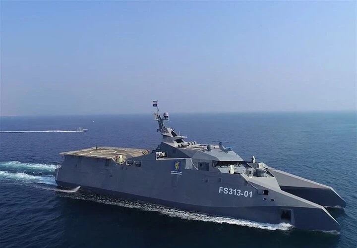 IRGC tuyên bố phát triển thành công tàu tên lửa tốc độ cao