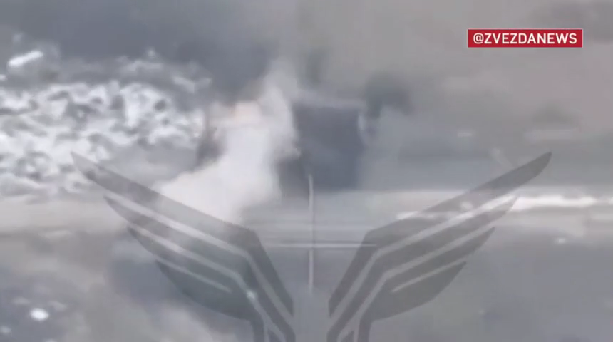 Drone thiêu rụi xe và công trình ở hướng Rubtsovsky