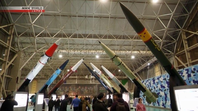 Iran trưng bày các loại tên lửa đạn đạo đã dùng tấn công Israel