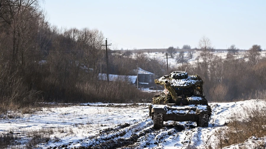 Xe tăng T-72B3M của Nga ở Vùng Kursk, Nga. Ảnh: Sputnik.