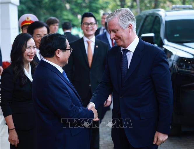 Thủ tướng Phạm Minh Chính hội kiến Nhà Vua Vương quốc Bỉ Philippe thăm cấp Nhà nước đến Việt Nam. (Ảnh: Dương Giang/TTXVN)