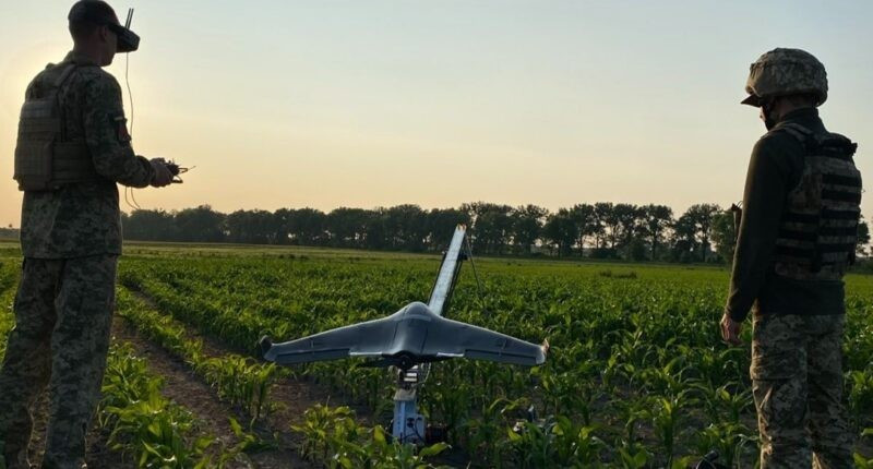 Máy bay không người lái mới của Ukraine được chế tạo đặc biệt để tiêu diệt Shaheds. Ảnh: Bộ Tư lệnh Không quân Ukraine phía Tây. thiet-ke-drone-5000-usd-de-doi-pho-rieng-voi-shahed.jpg