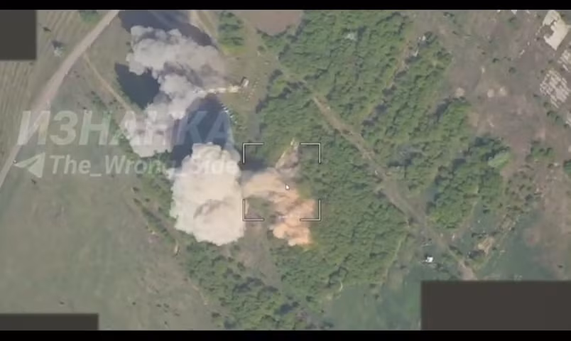 Hỏa lực phá hủy kho vật tư, 4 trạm tác chiến điện tử và kiểm soát thêm lãnh thổ