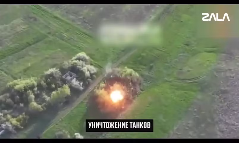 Hỏa lực đánh sập 4 kho đạn, xóa sổ gần 50 xe cơ giới