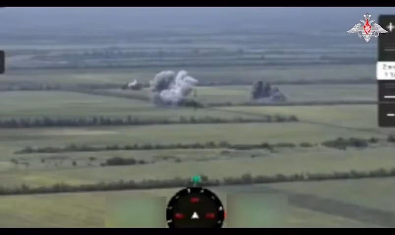 Cuộc tấn công phối hợp hạ các mục tiêu ở Donbass, kiểm soát Zaporozhye