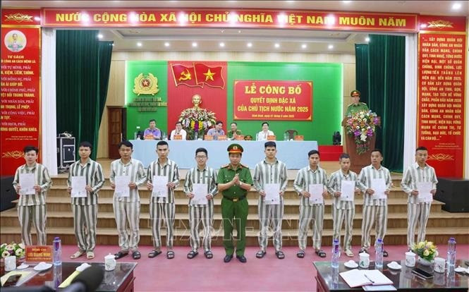 le-cong-bo-quyet-dinh-dac-xa-cua-chu-tich-nuoc-nam-2025-6.jpg