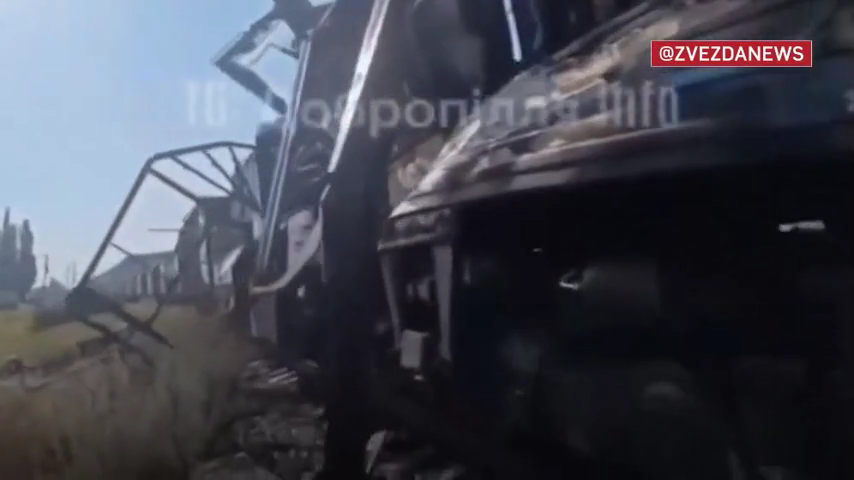 Đòn tấn công phá hủy tàu chở hàng quân sự ở Donetsk