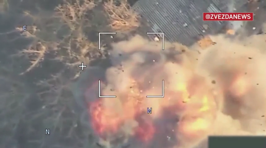 Khoảnh khắc Lancet xóa sổ trạm radar Mangust tại hướng Kharkiv