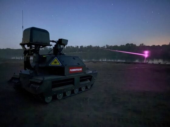 Vũ khí laser Ignis đốt cháy mìn chống tăng từ khoảng cách tới 200m