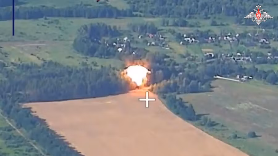 Đòn tấn công từ Iskander và Geran-2 khiến sở chỉ huy UAV bốc khói ở Sumy