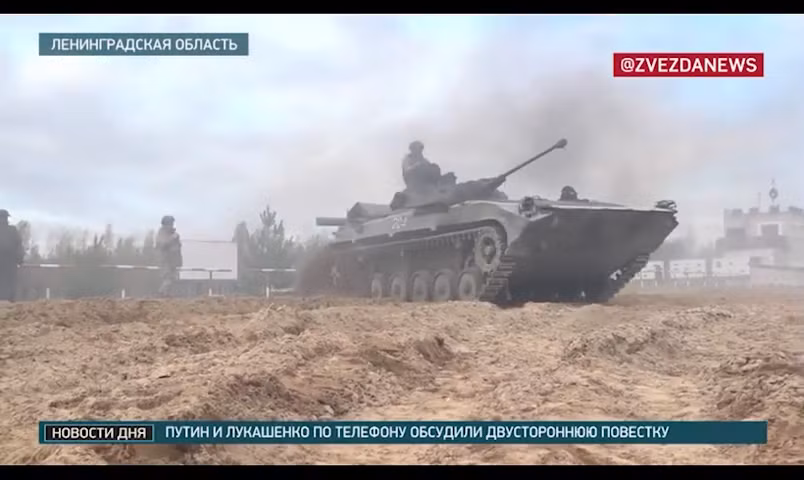 Xem xe tăng khu vực Leningrad huấn luyện tích cực trước trận chiến