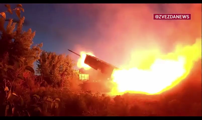 Lửa mặt trời TOS-1A từ hơn 20 km xóa sổ công sự, mở đường đột phá chiến tuyến