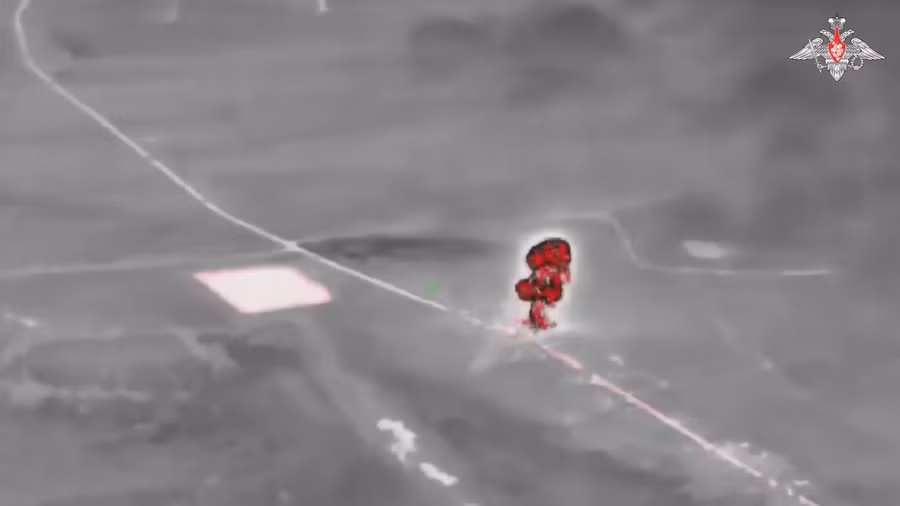 Hỏa lực xóa sổ 10 trạm tác chiến điện tử và 7 kho đạn