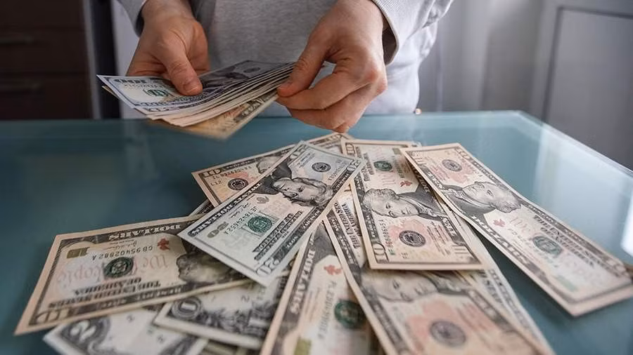 Cảnh báo hậu quả thảm khốc từ việc tịch thu tài sản đóng băng