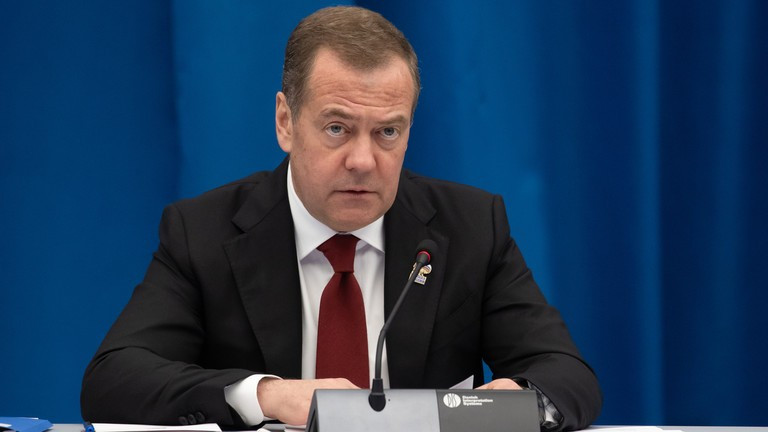 Phó chủ tịch Hội đồng An ninh Nga Medvedev.