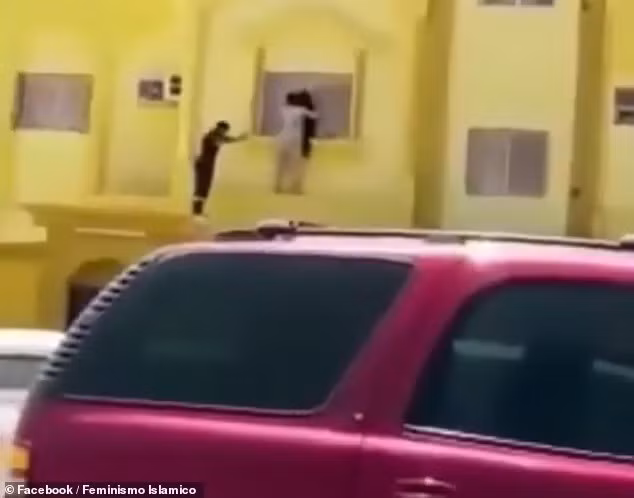 Góc khuất đáng sợ trong các trại giam nữ ở Ả Rập Xê Út?