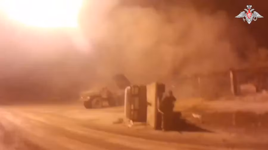 Đòn tập kích trại huấn luyện, phá hủy loạt khí tài, bắn rơi 236 UAV