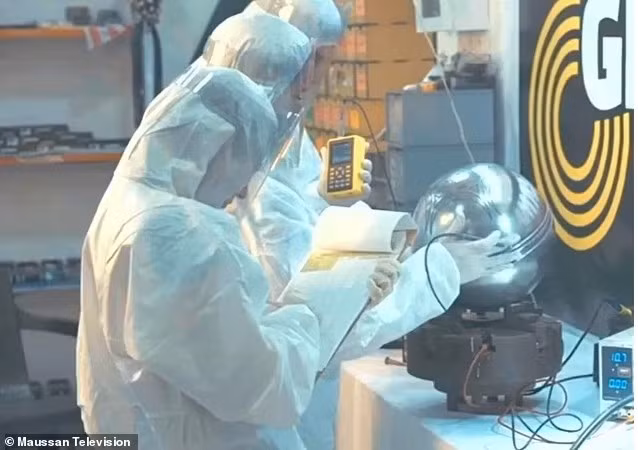 Một nhóm các nhà khoa học gần đây đã phân tích quả cầu và tiến hành các thử nghiệm khác để xác định nguồn gốc của nó.