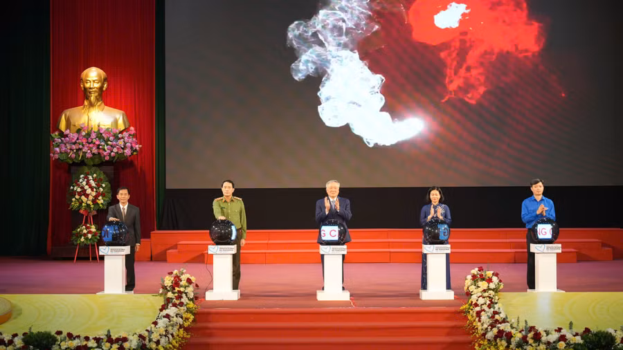 Lễ phát động Phong trào toàn dân phòng, chống mua bán người tại TP Huế ngày 31/7.