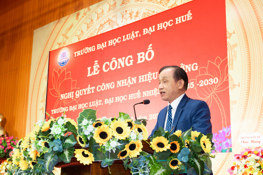 PGS.TS Đoàn Đức Lương nêu ra các nhiệm vụ thực hiện trong nhiệm kỳ mới. dsc00900.jpg