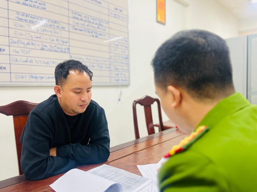 Nguyễn Trọng Luận tại cơ quan Công an tỉnh Thừa Thiên Huế. (Ảnh: CACC)