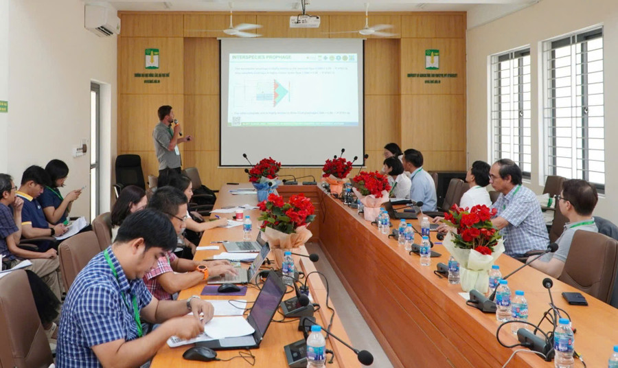 Báo cáo các phiên chuyên môn tại Hội thảo. z6954101782514-a32a9642ae4688fc718a312ac05bba72-206.jpg