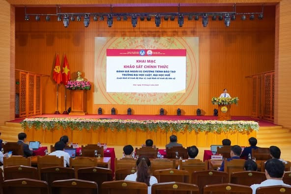 2 chương trình đào tạo thạc sĩ và tiến sĩ tại Trường Đại học Luật, Đại học Huế được đánh giá ngoài. (Ảnh: HUL)