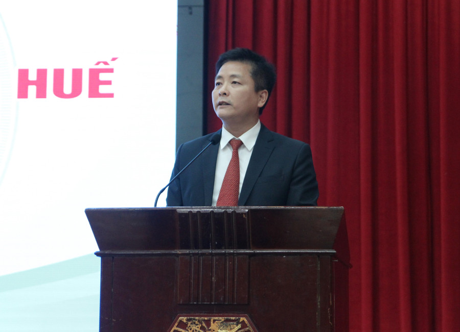 TS Bùi Văn Lợi, Phó Giám đốc phụ trách Đại học Huế phát biểu tại Đại hội. 4.jpg