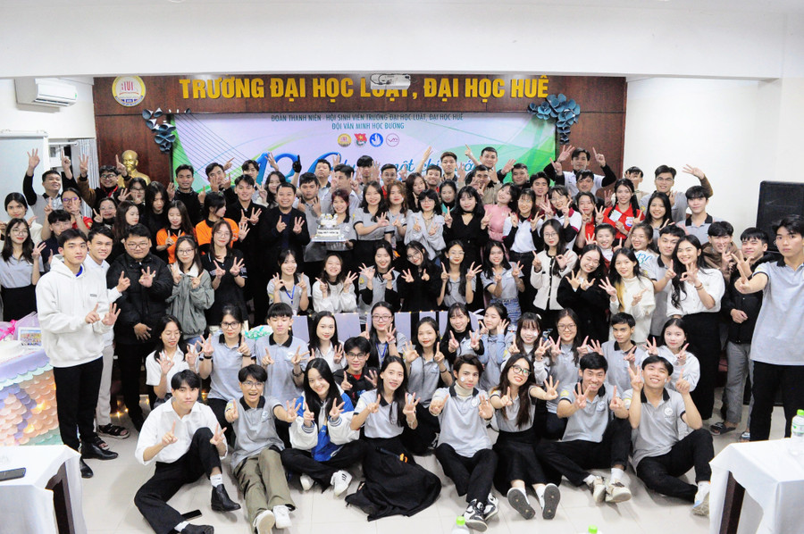 Đội Văn minh học đường góp phần xây dựng môi trường học đường văn minh, kỷ cương. img-9836.jpg
