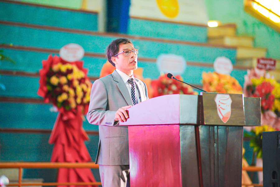 TS Lê Quang Dũng, Trưởng khoa Khoa Giáo dục Thể chất – Đại học Huế khái quát 20 năm thành lập và phát triển Khoa. z6613701510392-a3ffd0bec8ac588072abca05f9432811.jpg