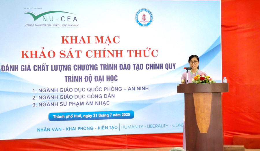 Khai mạc đợt khảo sát chính thức phục vụ đánh giá ngoài 3 chương trình đào tạo trình độ đại học tại Trường Đại học Sư phạm, Đại học Huế. (Ảnh: Đại Dương)