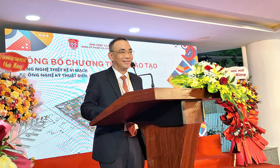 PGS.TS Nguyễn Quang Lịch, Khoa trưởng Khoa Kỹ thuật và Công nghệ - Đại học Huế phát biểu. z6796025313325-dc8934ba61f68ce4d542888d87d37409.jpg