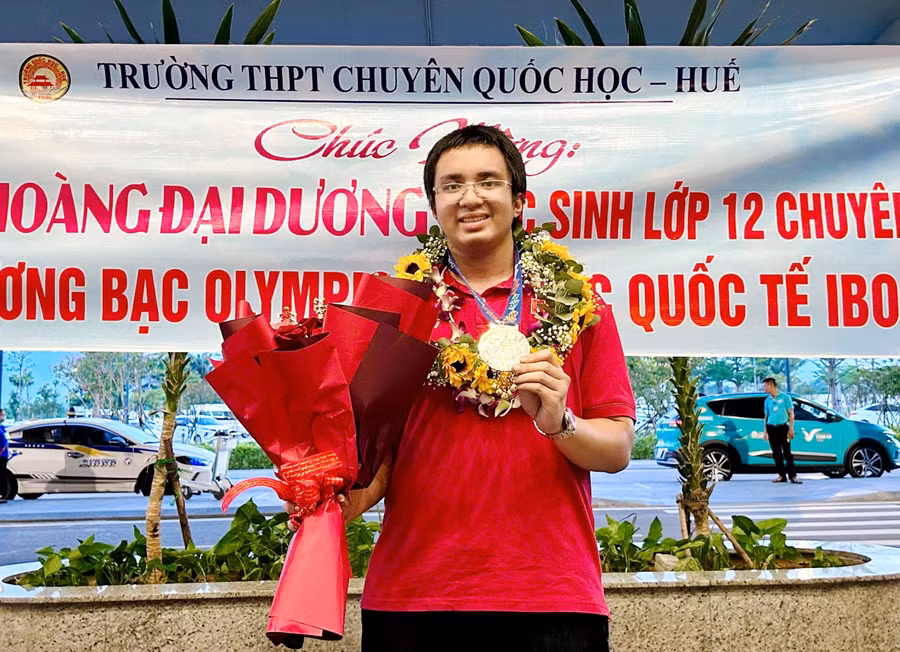 a1-nam-sinh-gianh-huy-chuong-bac-olympic-sinh-hoc-quoc-te-nam-2024-mong-muon-tro-thanh-bac-si-tuong-lai.jpg