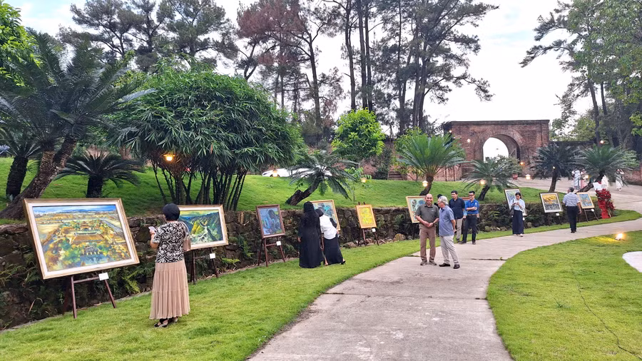 Khai mạc triển lãm mỹ thuật “Giấc mơ của những giấc mơ” tại Nhà vườn Bội Trân, TP Huế.