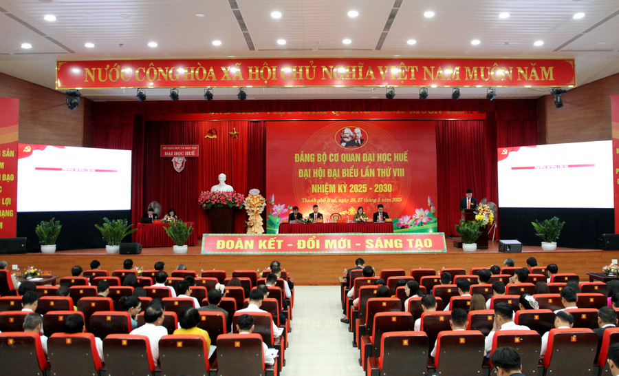 Đại hội đại biểu Đảng bộ Cơ quan Đại học Huế lần thứ VIII, nhiệm kỳ 2025-2030. (Ảnh: Đại Dương)