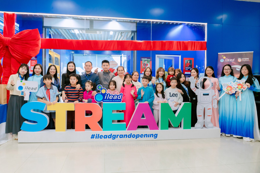 Trung tâm Ngoại ngữ quốc tế iLEAD AMA HUẾ khai trương trụ sở mới và kích hoạt phương pháp STREAM ENGLISH. (Ảnh: AMA Huế)