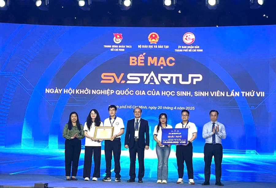 Dự án "MedVAR - Nền tảng nâng cao năng lực lâm sàng thông qua thực tế ảo" của sinh viên Đại học Huế đạt giải Nhì tại Ngày hội Khởi nghiệp quốc gia 2025.
