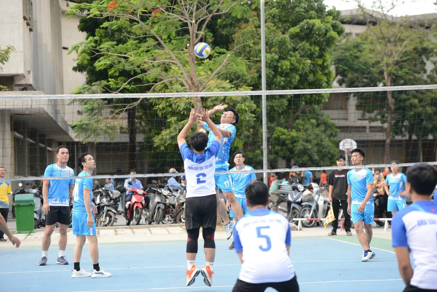 Giải Bóng chuyền truyền thống viên chức, người lao động lần thứ XXVIII Trường Đại học Sư phạm, Đại học Huế.