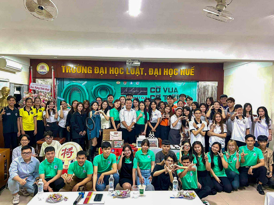 CLB Cờ vua cờ tướng phát triển tư duy, lan tỏa đam mê chiến thuật. attji4y8ljcsb6llqx98rmiusswva1do4yzlw8q1lhg1g0.jpg