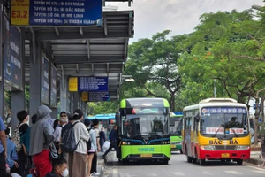 Hiện trạng vận tải công cộng trước thời điểm cấm xe máy xăng trong Vành đai 1