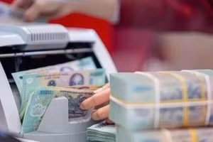 Bộ Tài chính từ chối đề xuất miễn thuế thu nhập cá nhân với lương từ ngân sách